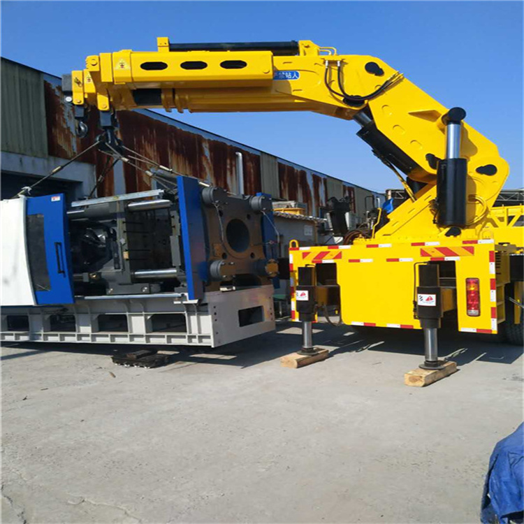 麻洋镇 大吨位折臂吊出租费用解析：一小时租赁多少钱