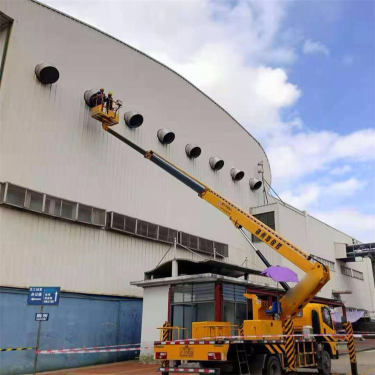 麻洋镇高空作业车出租服务：专业广告牌安装解决方案